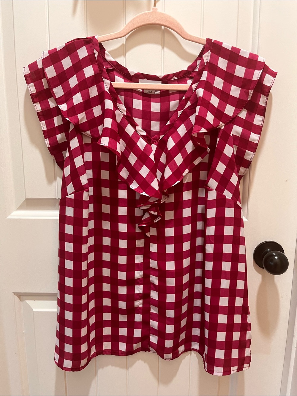 Liz Claiborne Women's Magenta and White Gingham Sleeveless Blouse - 0X